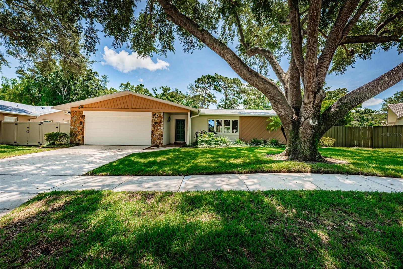 Great neighborhood - Welcome to Brookside!