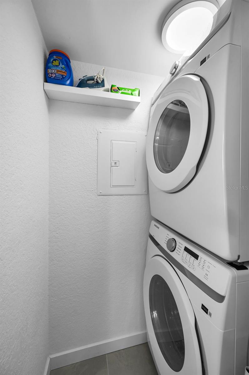 Brand new High Efficiency washer & dryer!