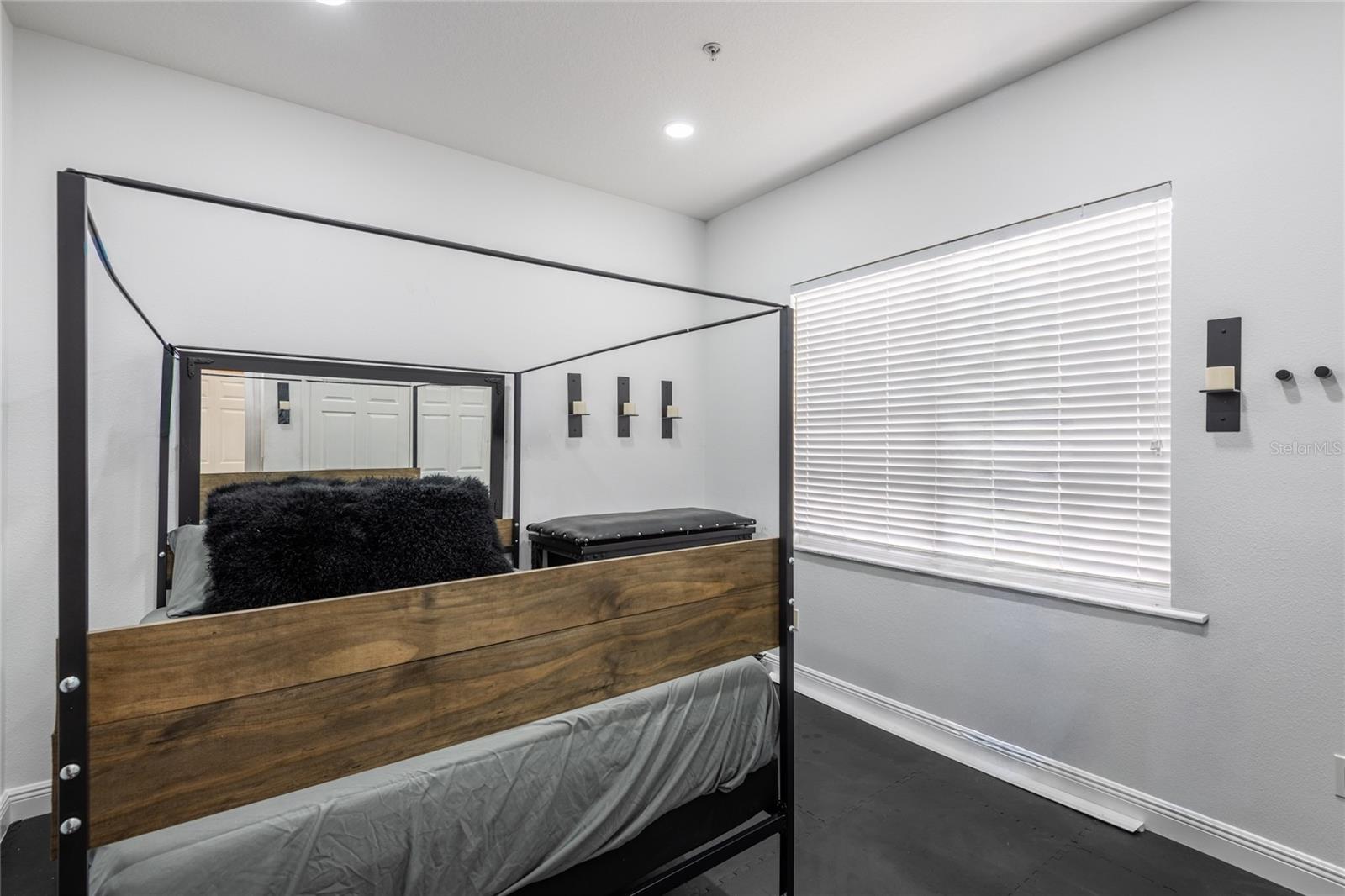 Another  view of the bed with adjustments.