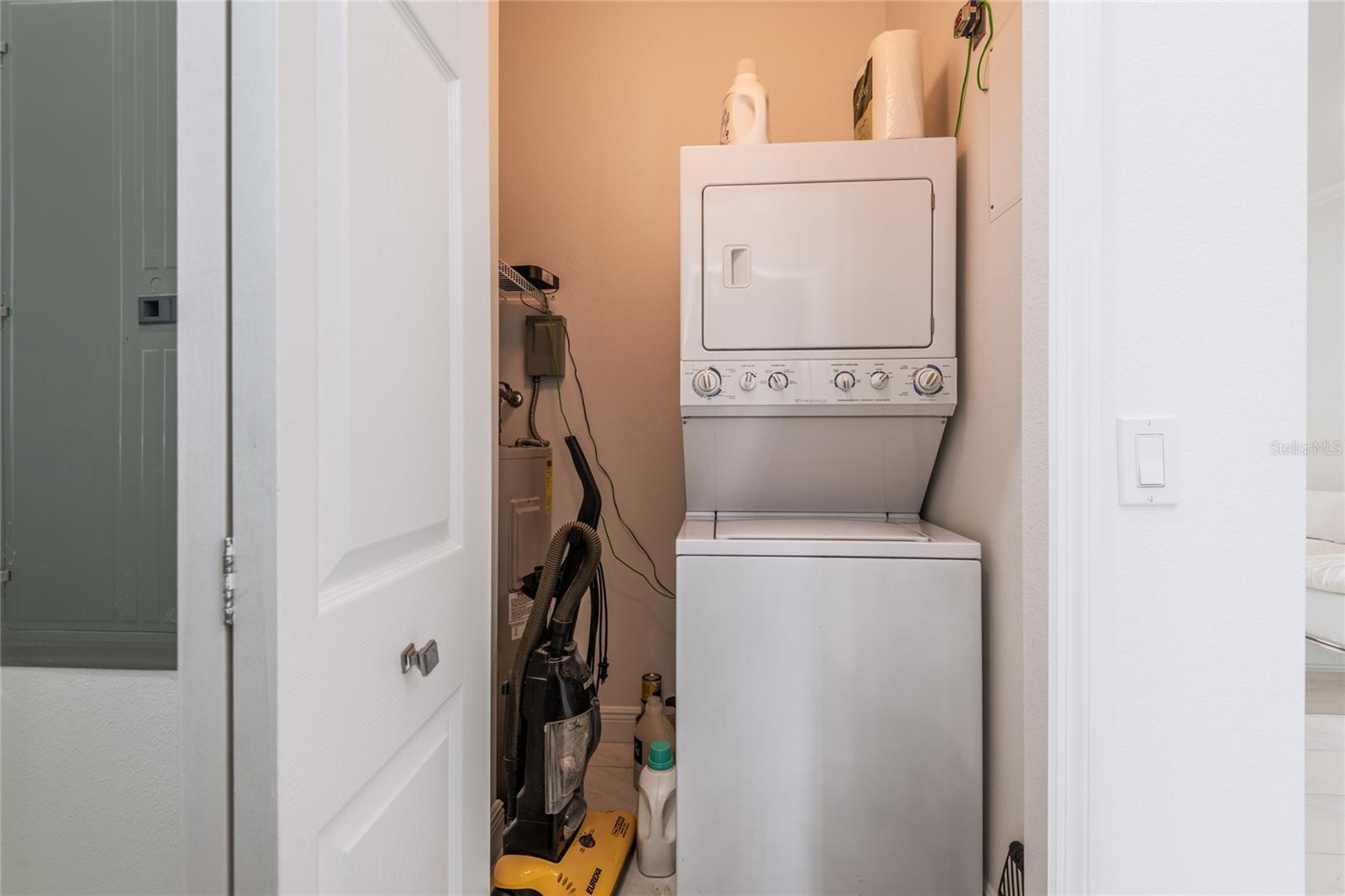 Laundry closet with storage