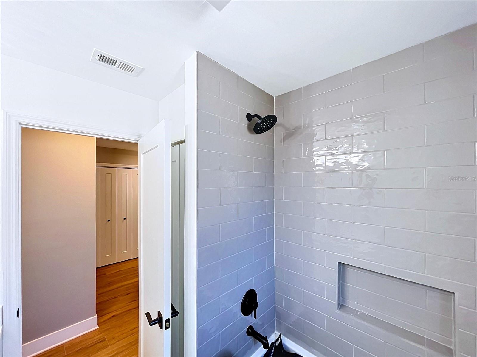 2nd Bathroom