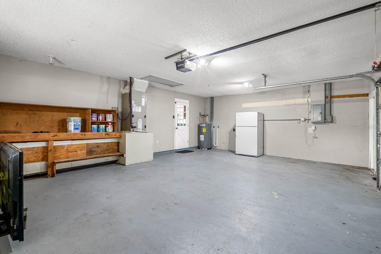 20 x 27 Garage