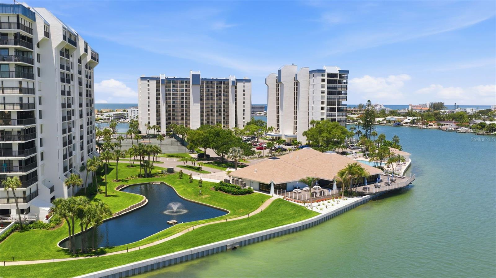 Intracoastal waterfront