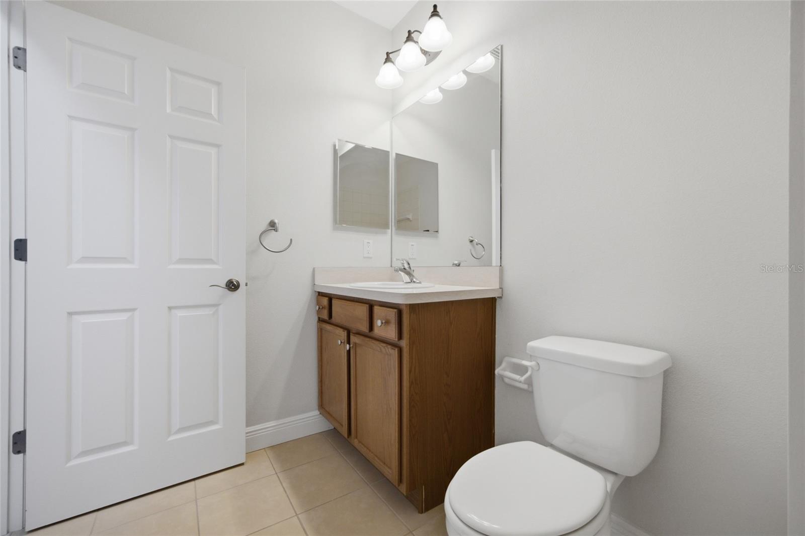 hallway full bath
