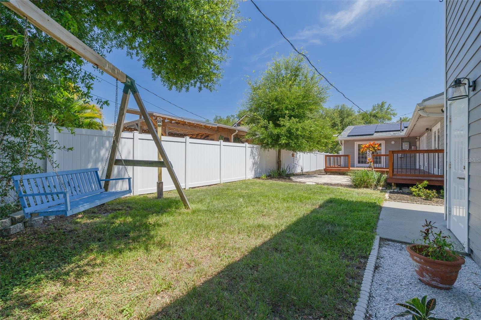 Fully Fenced