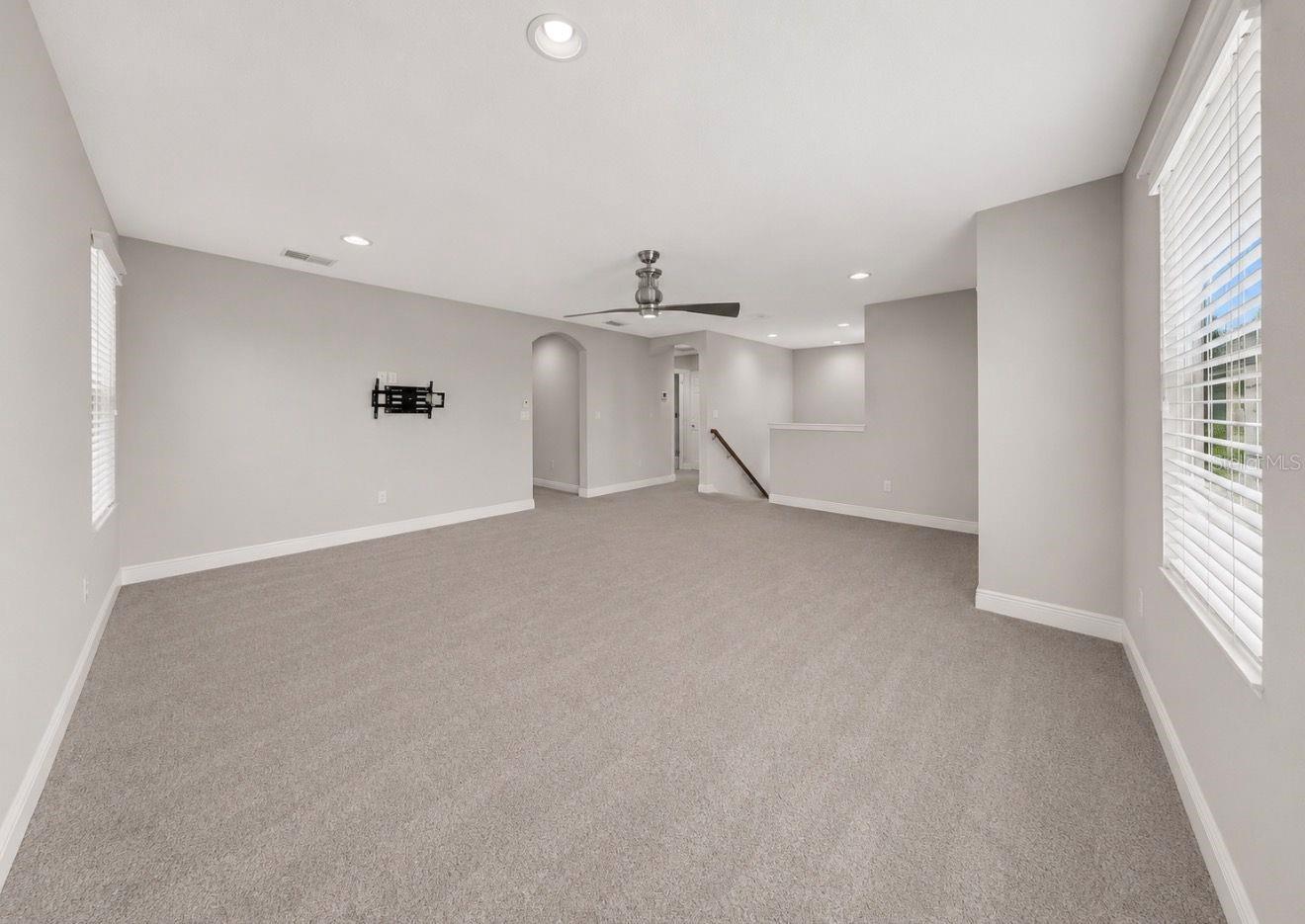 Loft (upstairs)