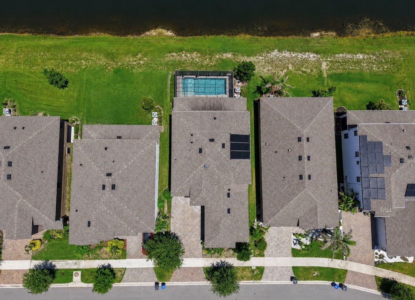 Aerial view (pool visible)