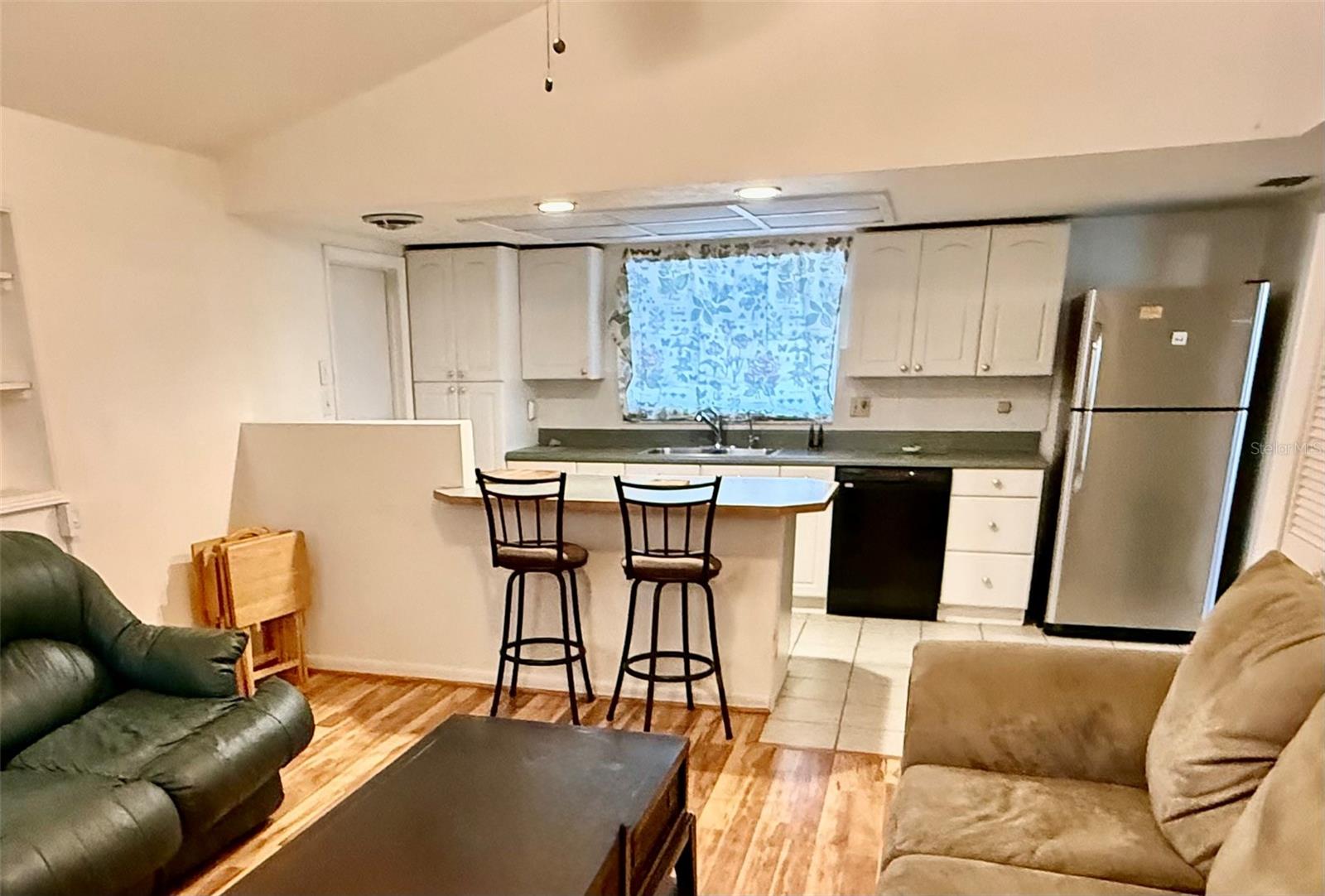 Plenty of counter space for all your families needs.