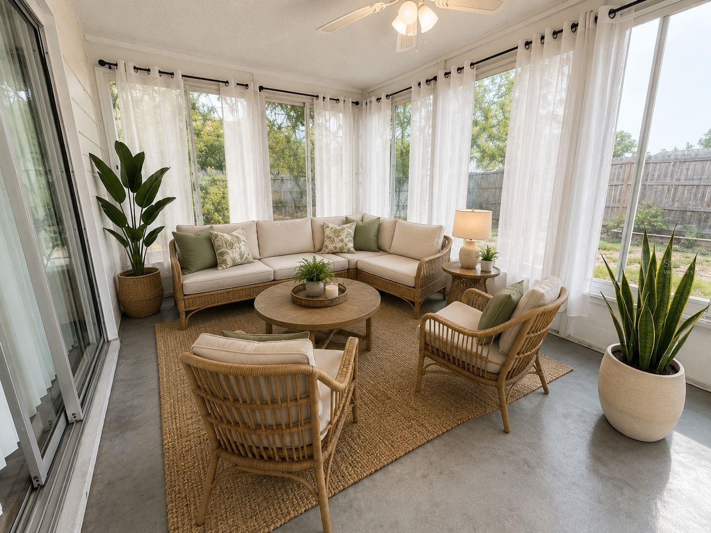 VIRTUALLY STAGEDSUNROOM/LANAI