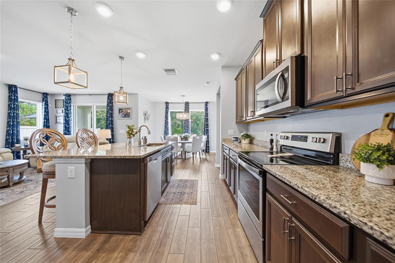 Open Kitchen