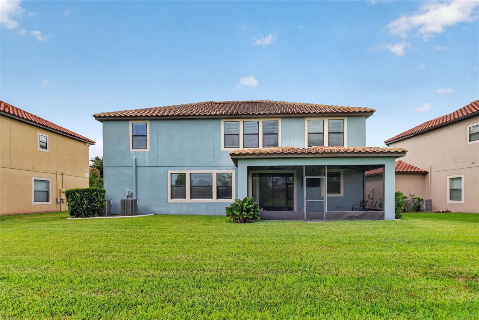Rear of Home, Backyard, Covered & Screened Lanai, Premium Water Lot, Waterleaf Community!