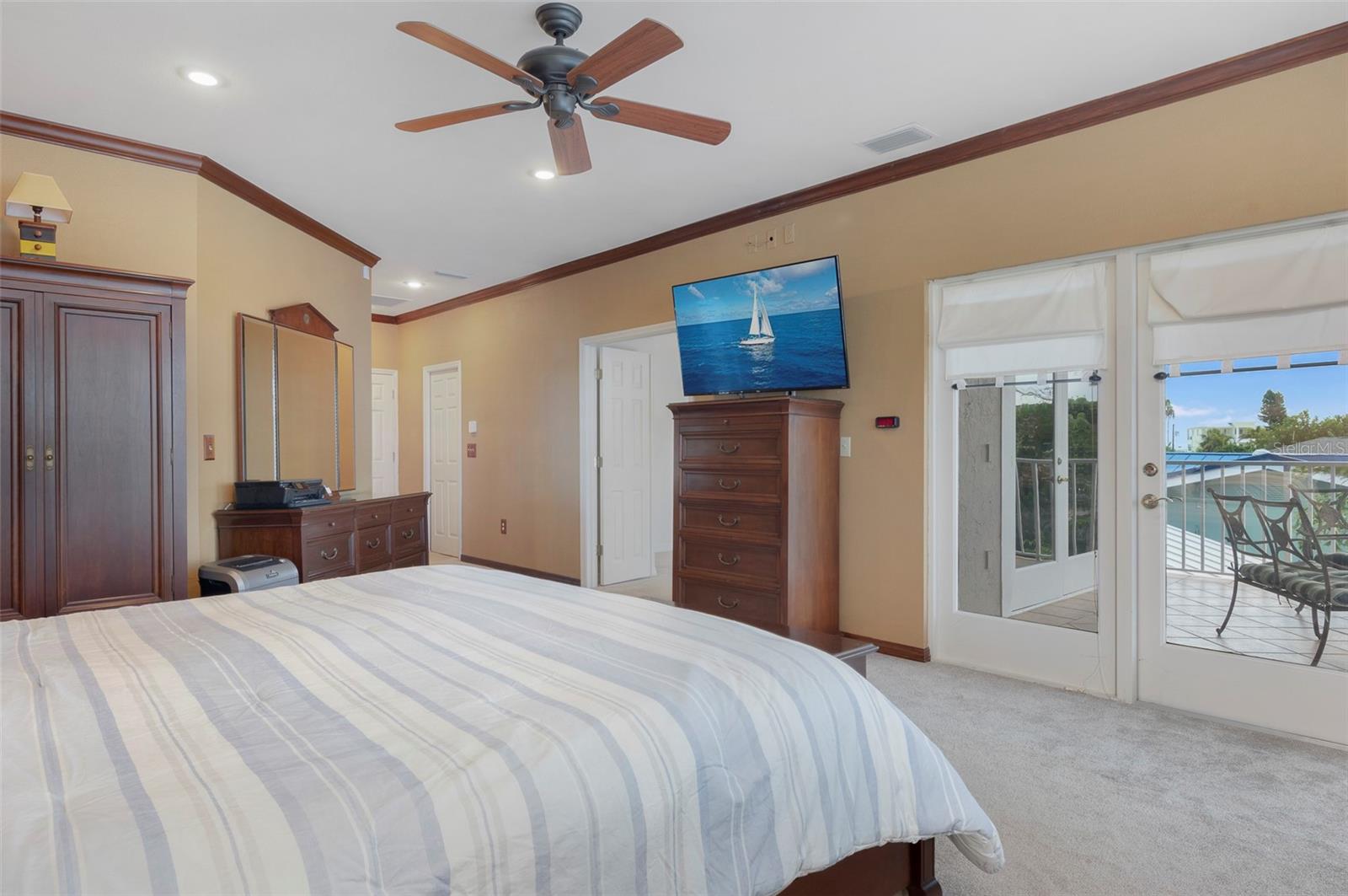 Master suite