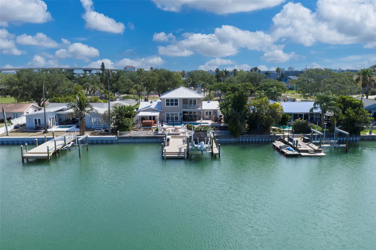 Great location on wide deep water canal with access to the Gulf
