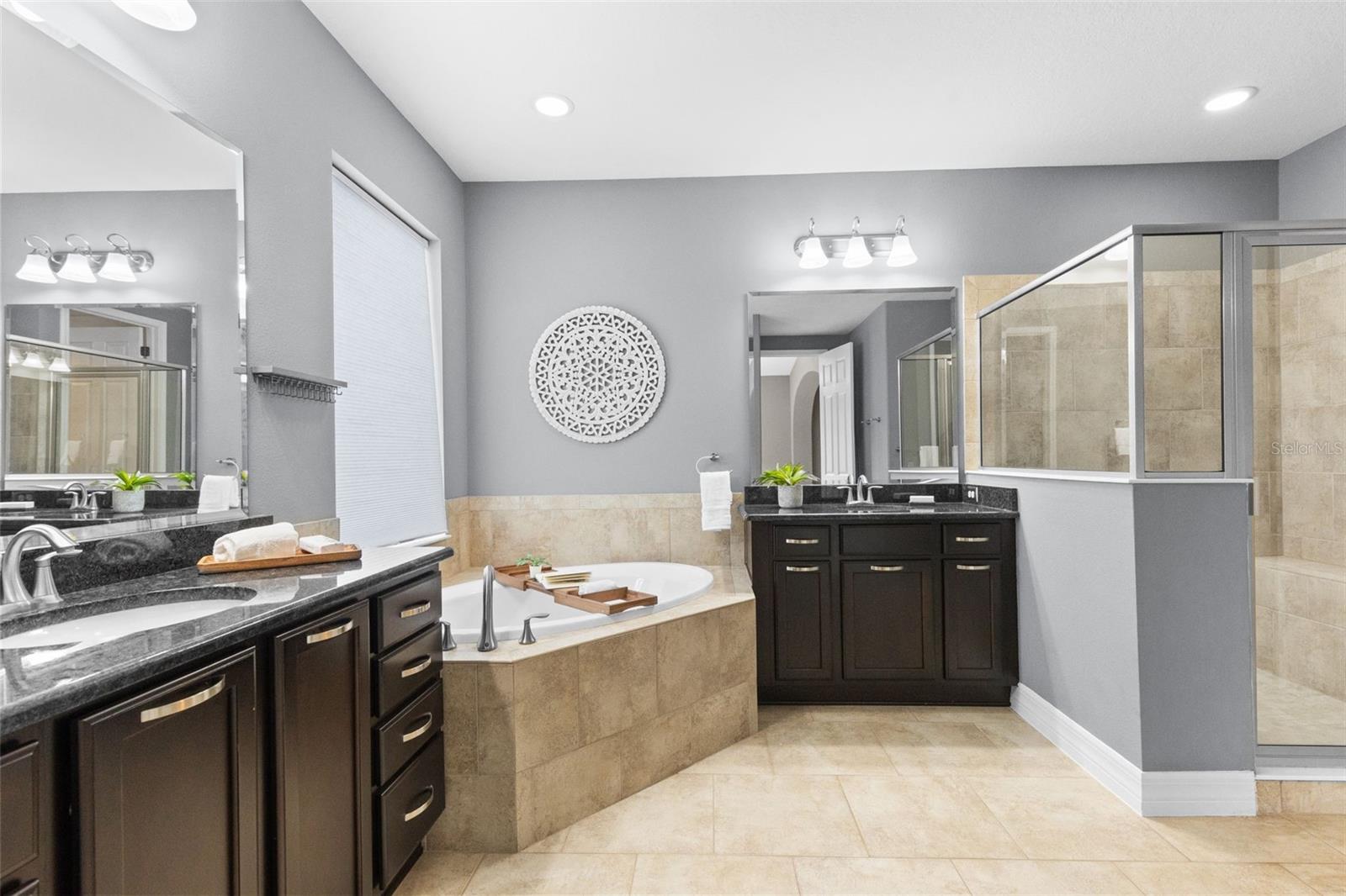 Primary En-Suite