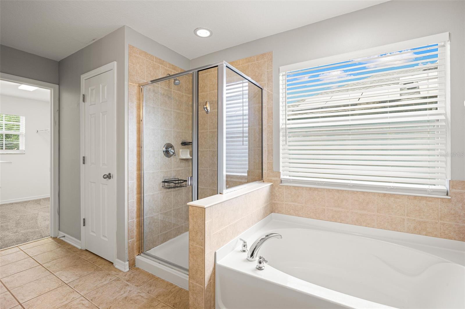 Primary En-Suite Bathroom