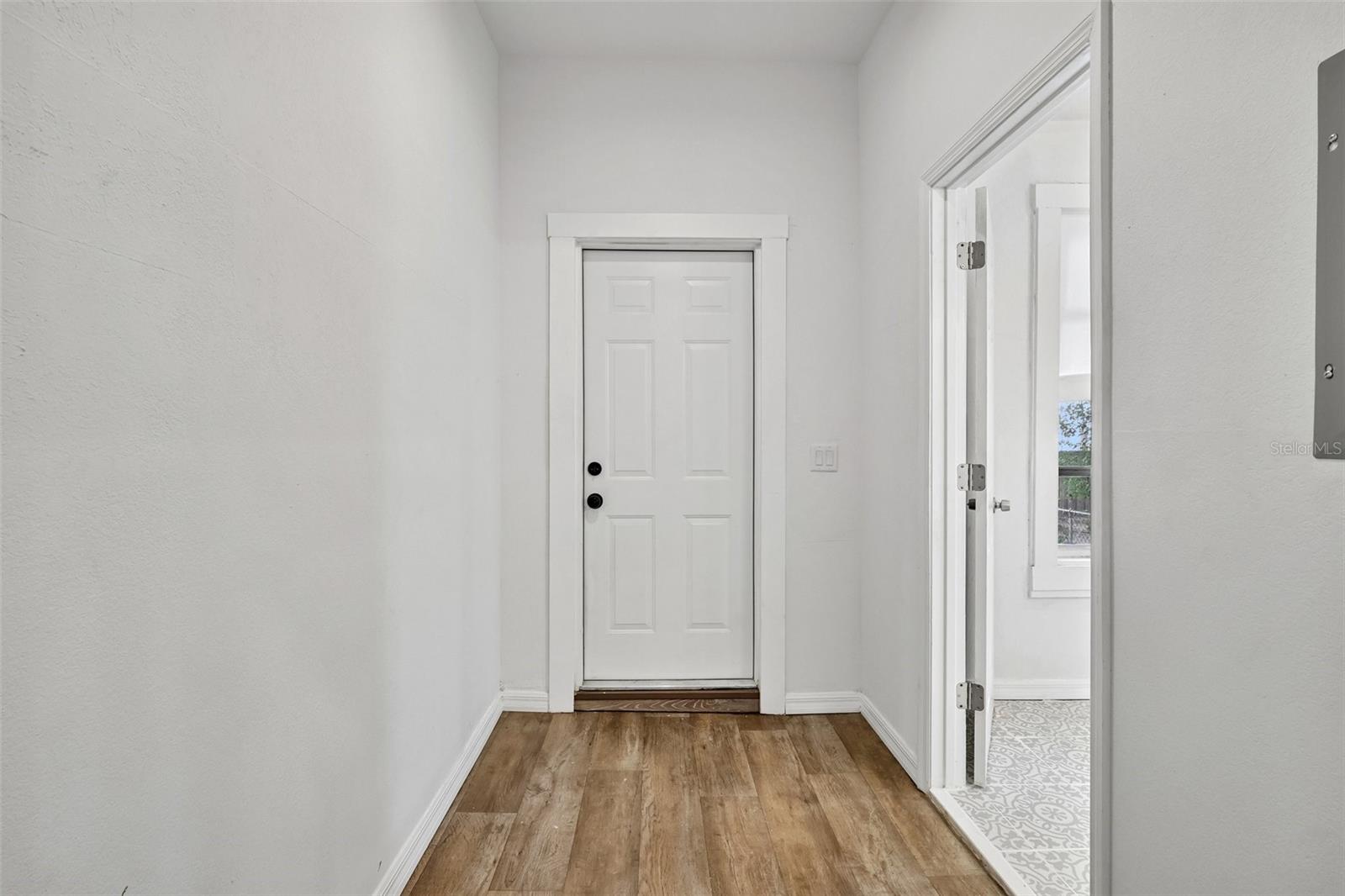 Hall to back deck