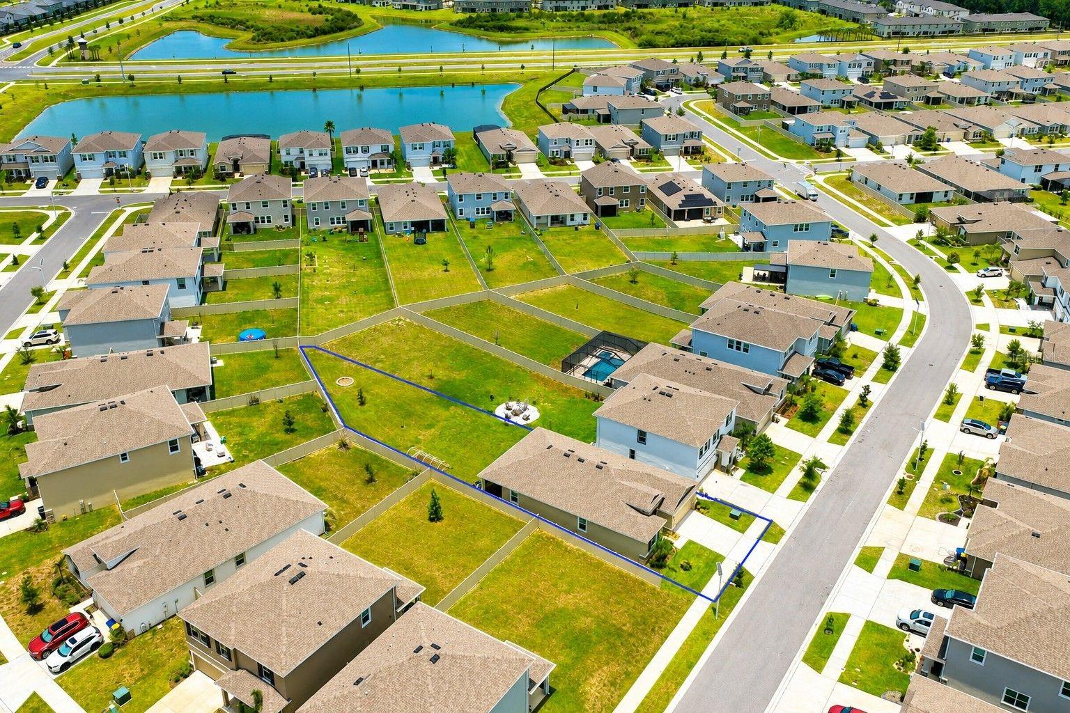TB8516959