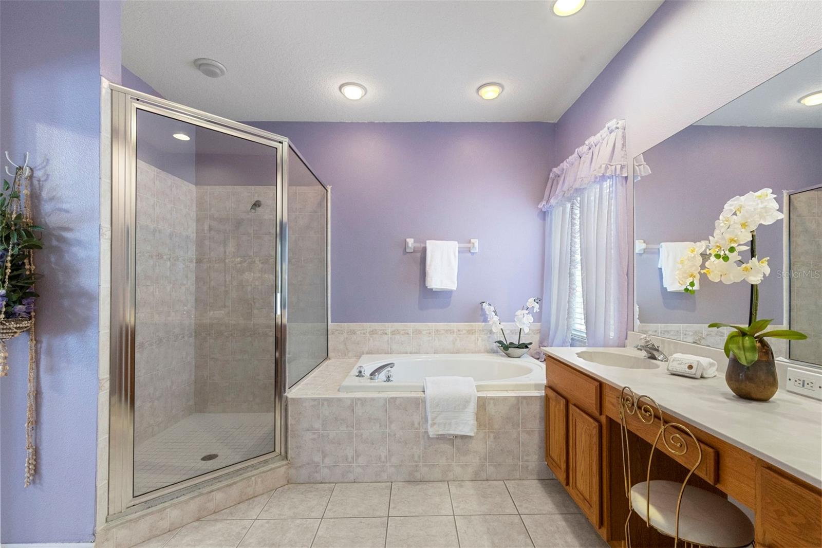 Primary En-Suite