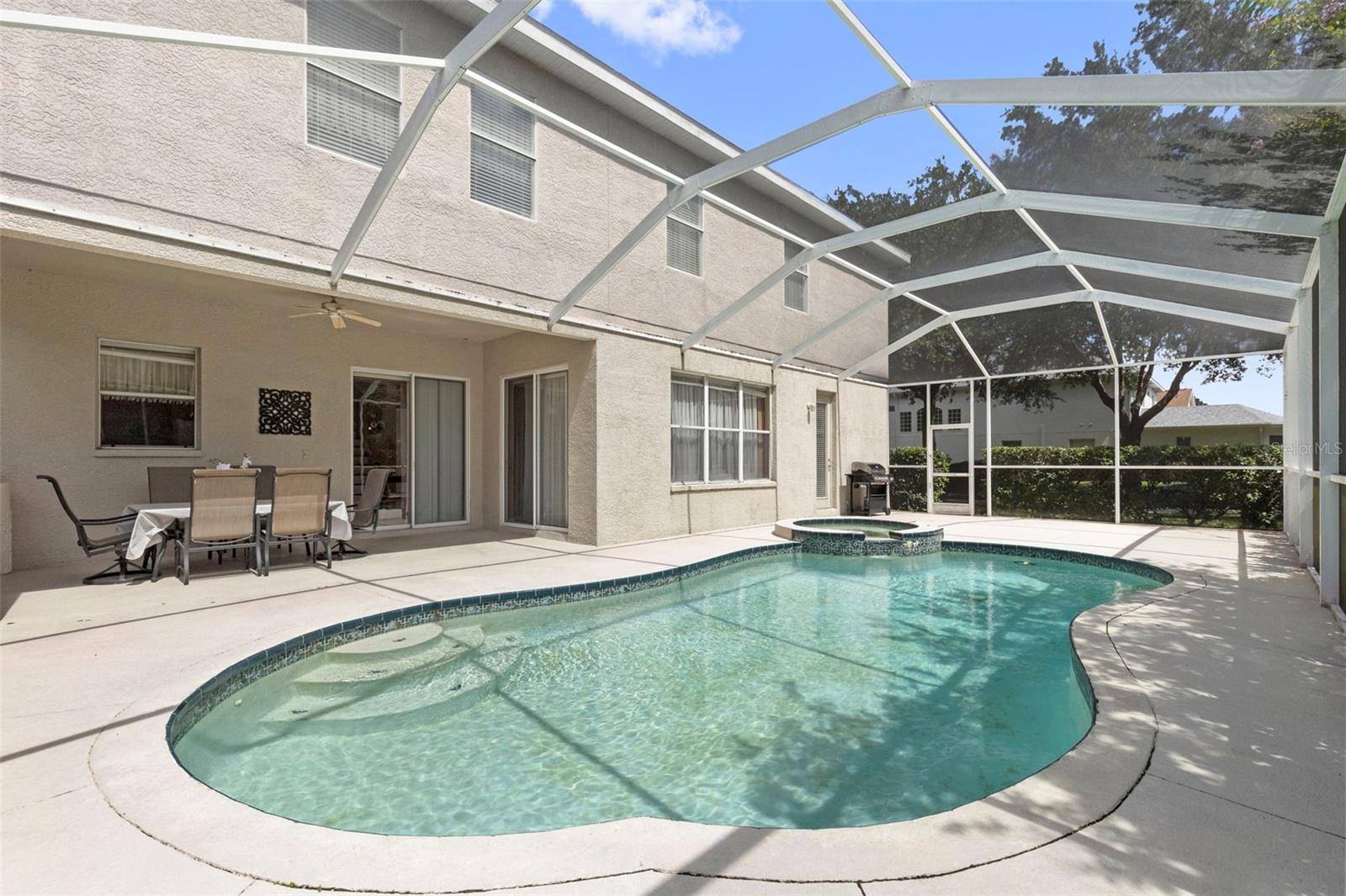 Screened Pool