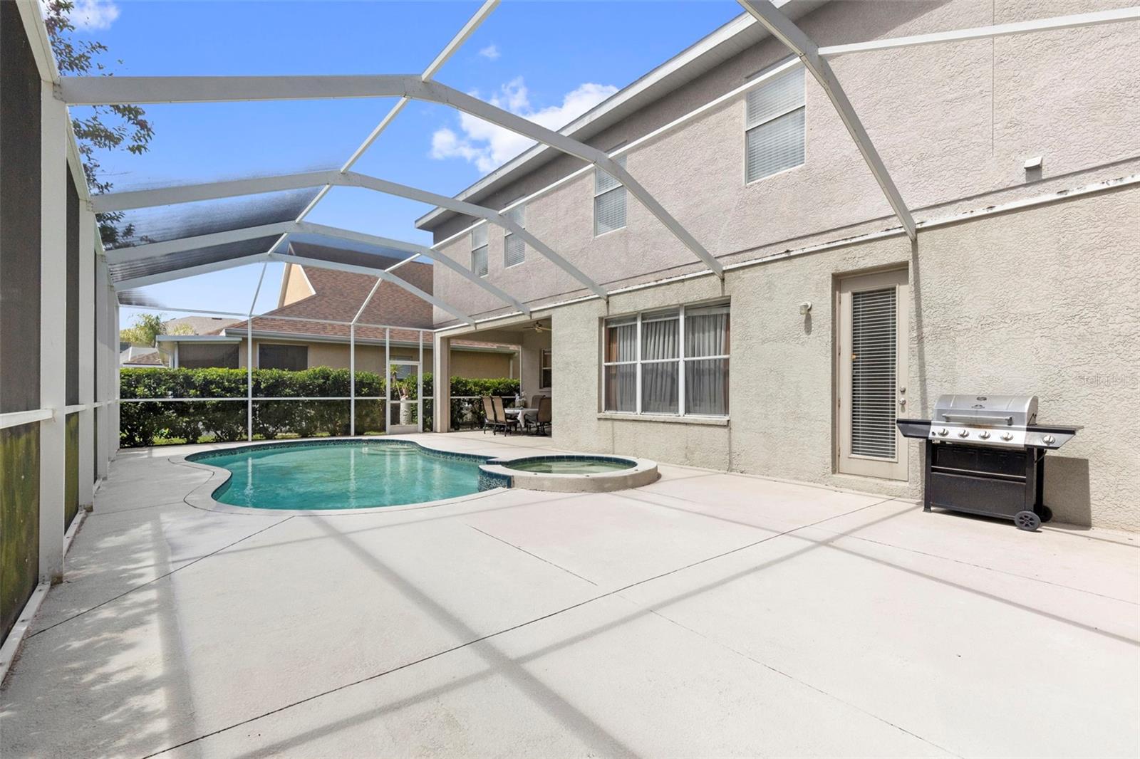 Screened Pool