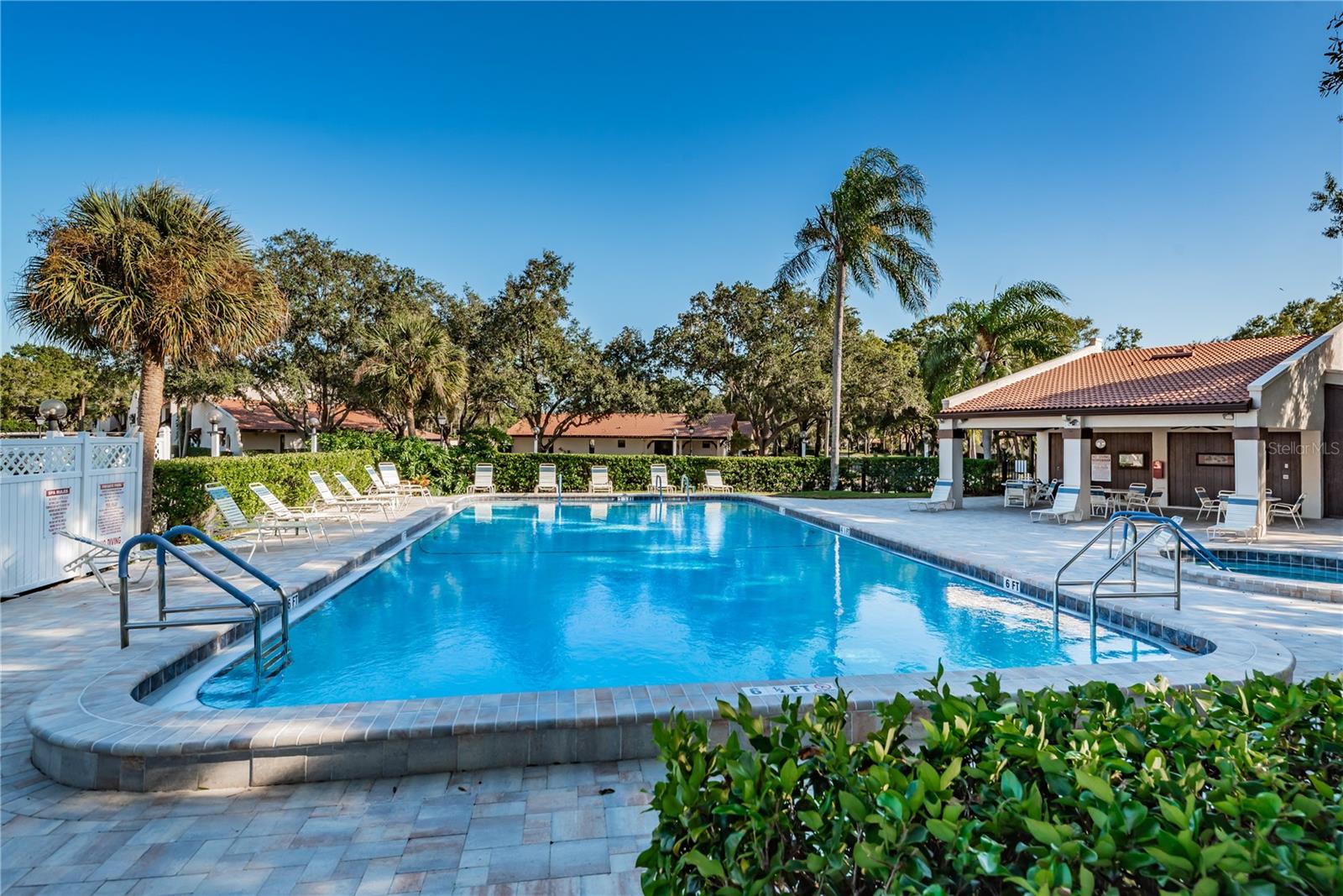 pool