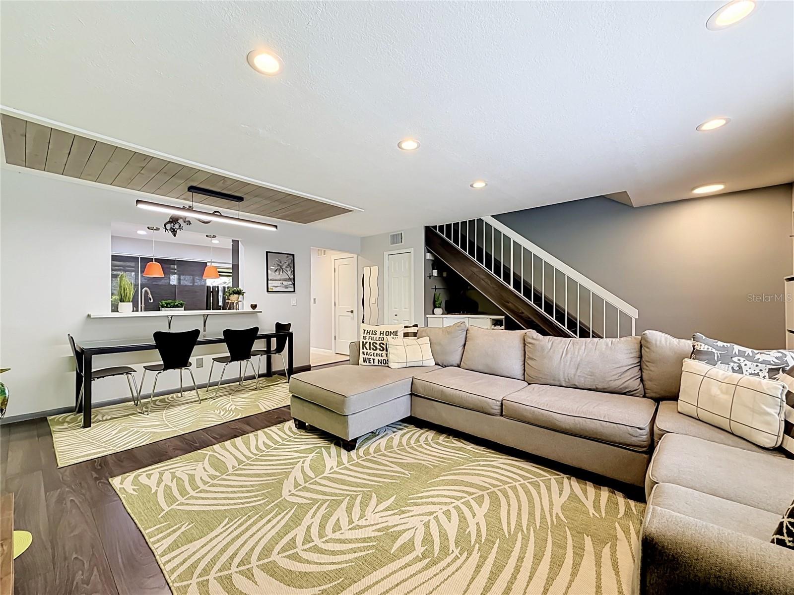 Spacious living & dining areas