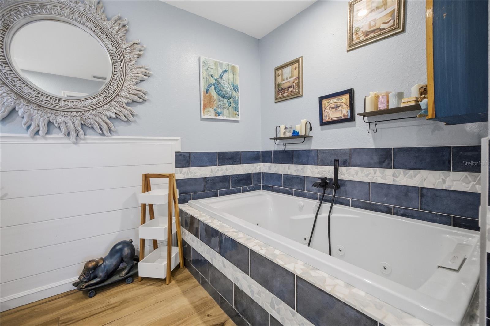 Bathroom #3 Tub