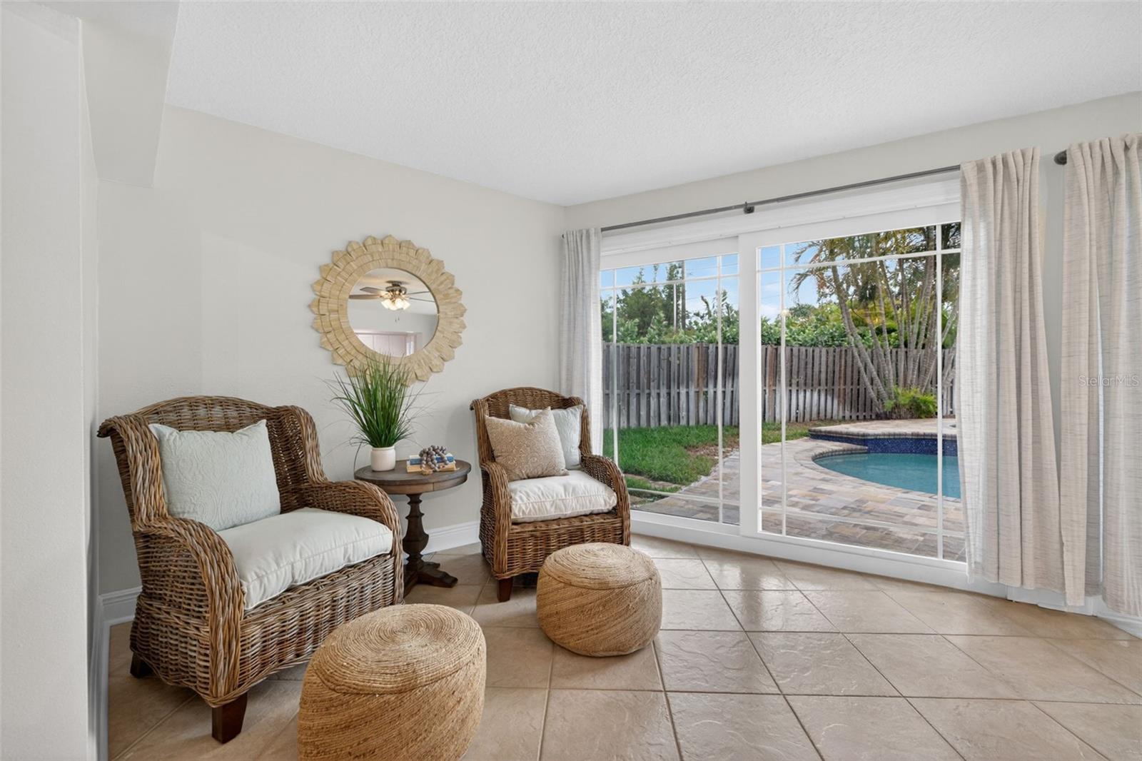 Sun room/home office area