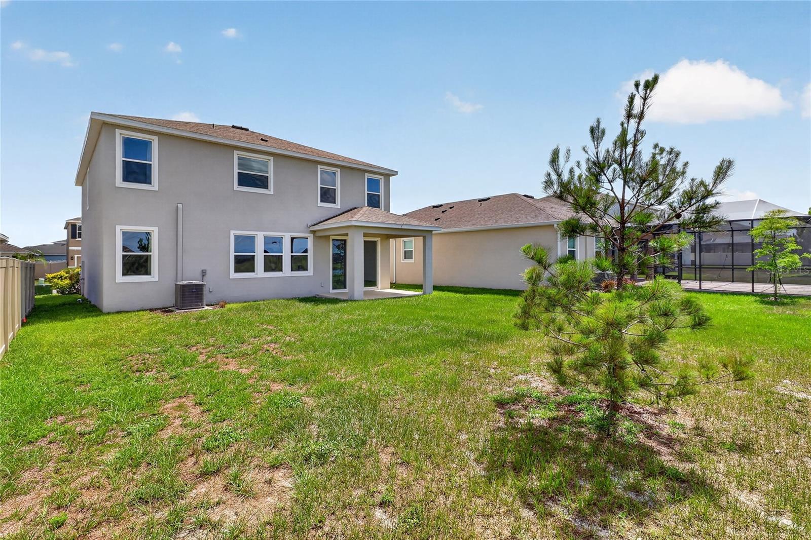 TB8517250