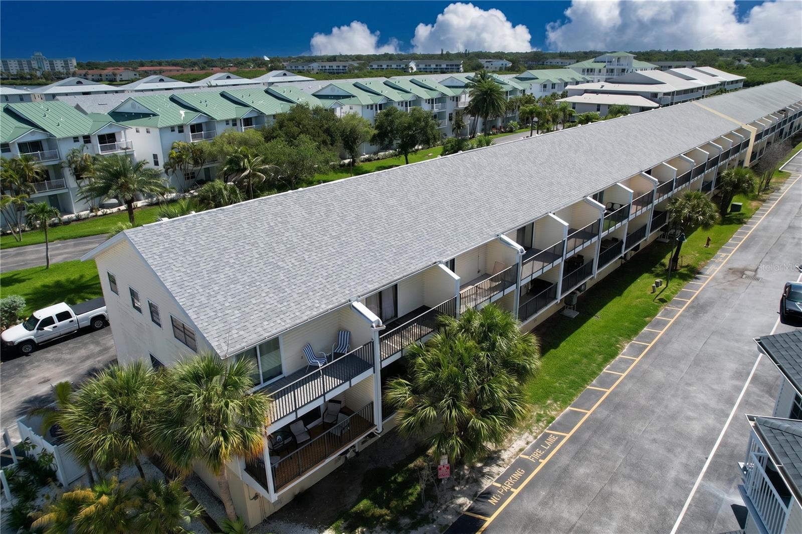 TB8517251