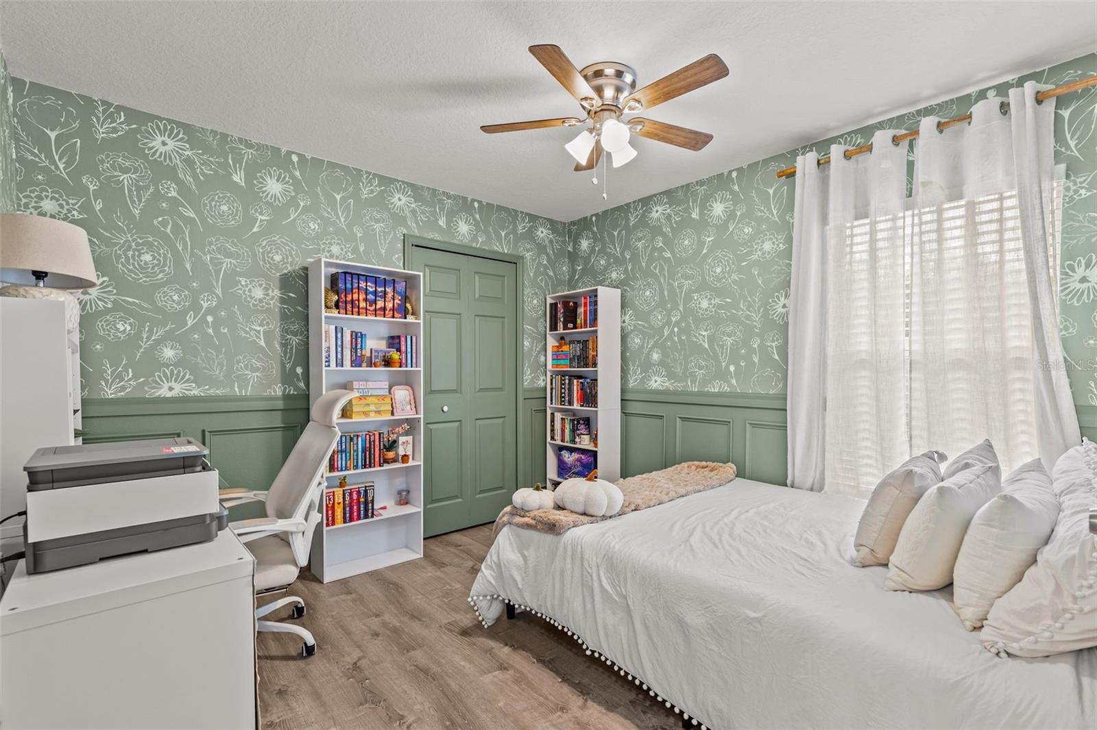 2nd Bedroom