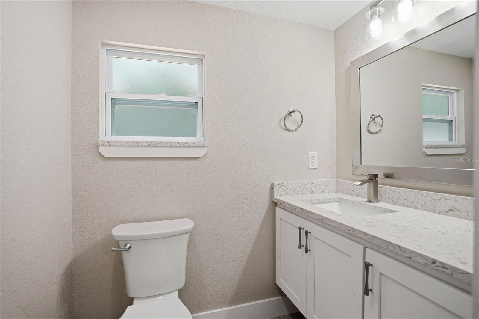 1/2 bath