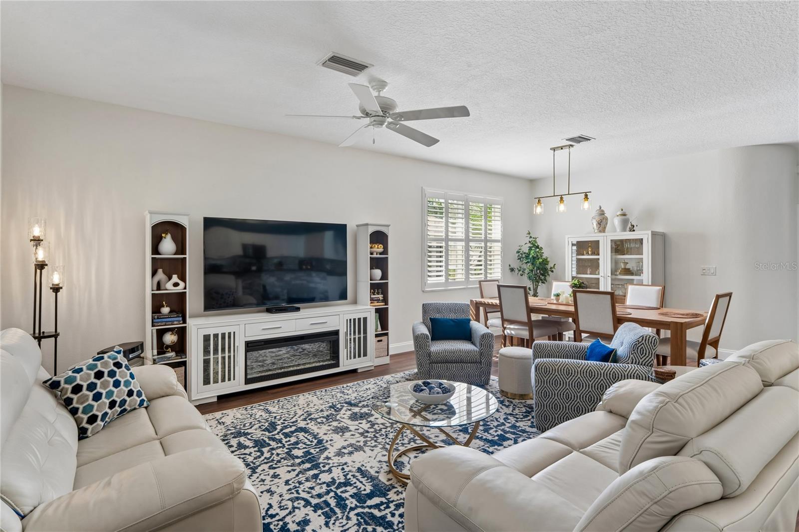 GREAT ROOM IS BOTH LARGE AND COZY.