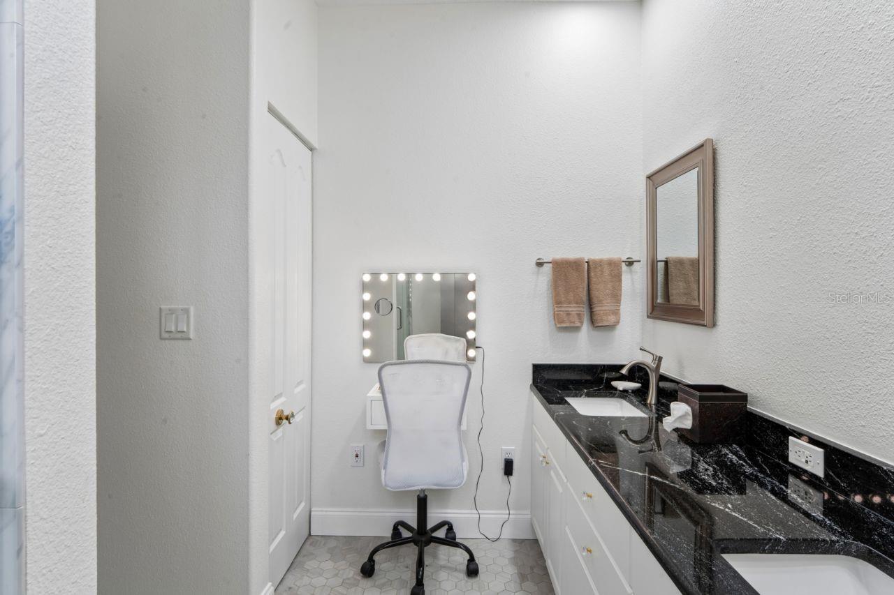 PRIVATE MAKEUP VANITY WITH INTERNET ACCESSIBILITY