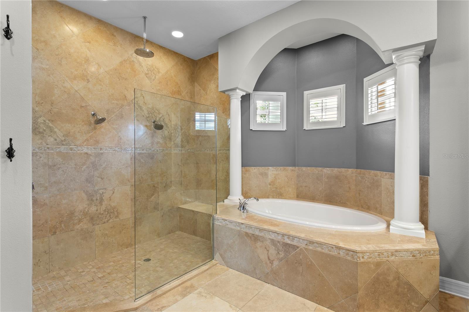 Primary En Suite