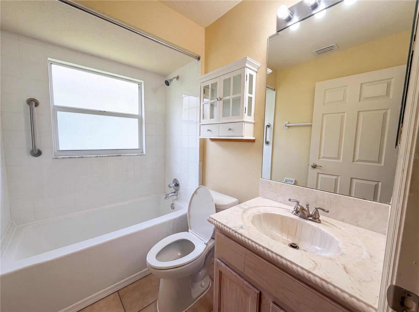 O6415358