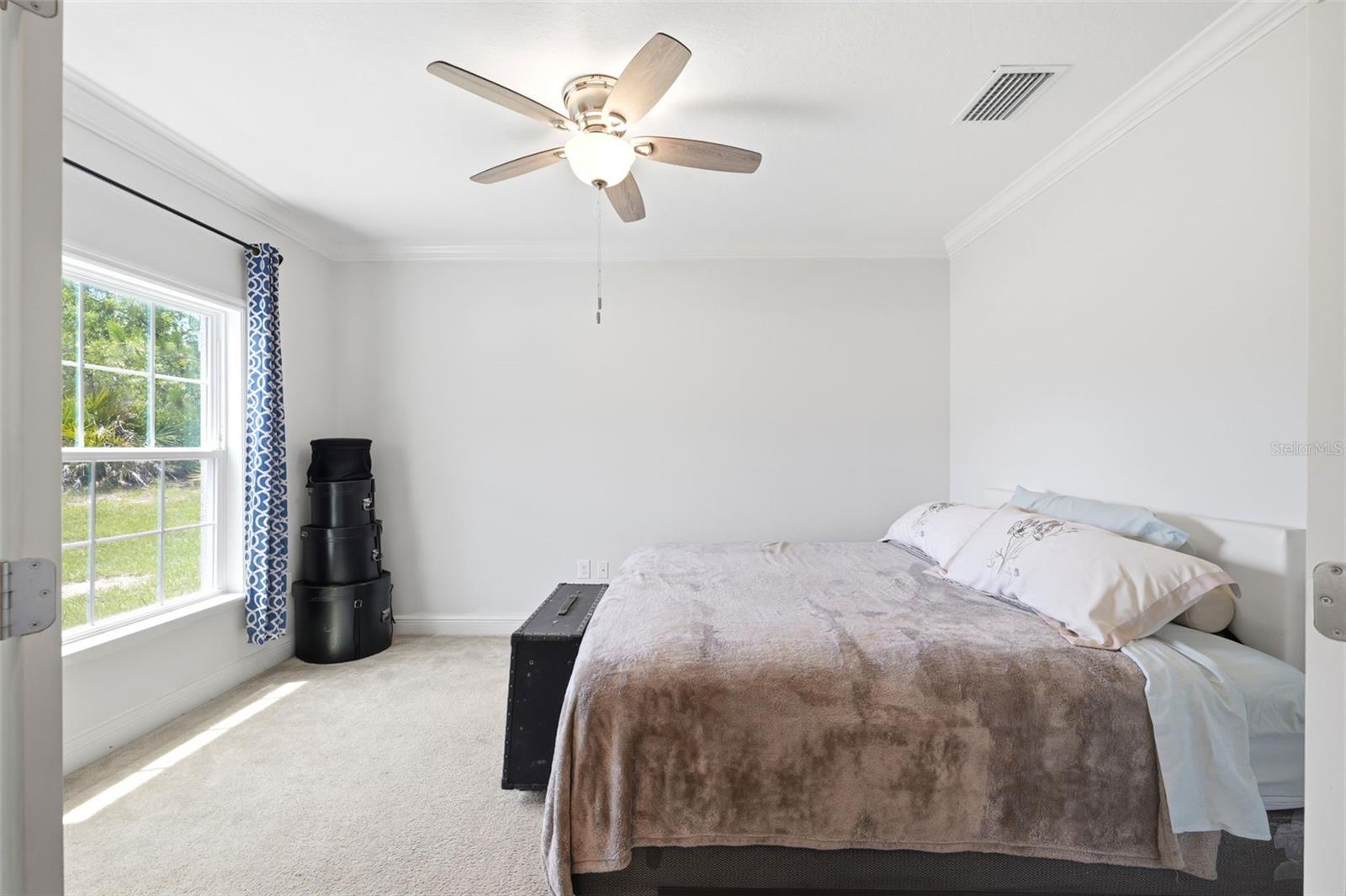 Bonus room with double doors.