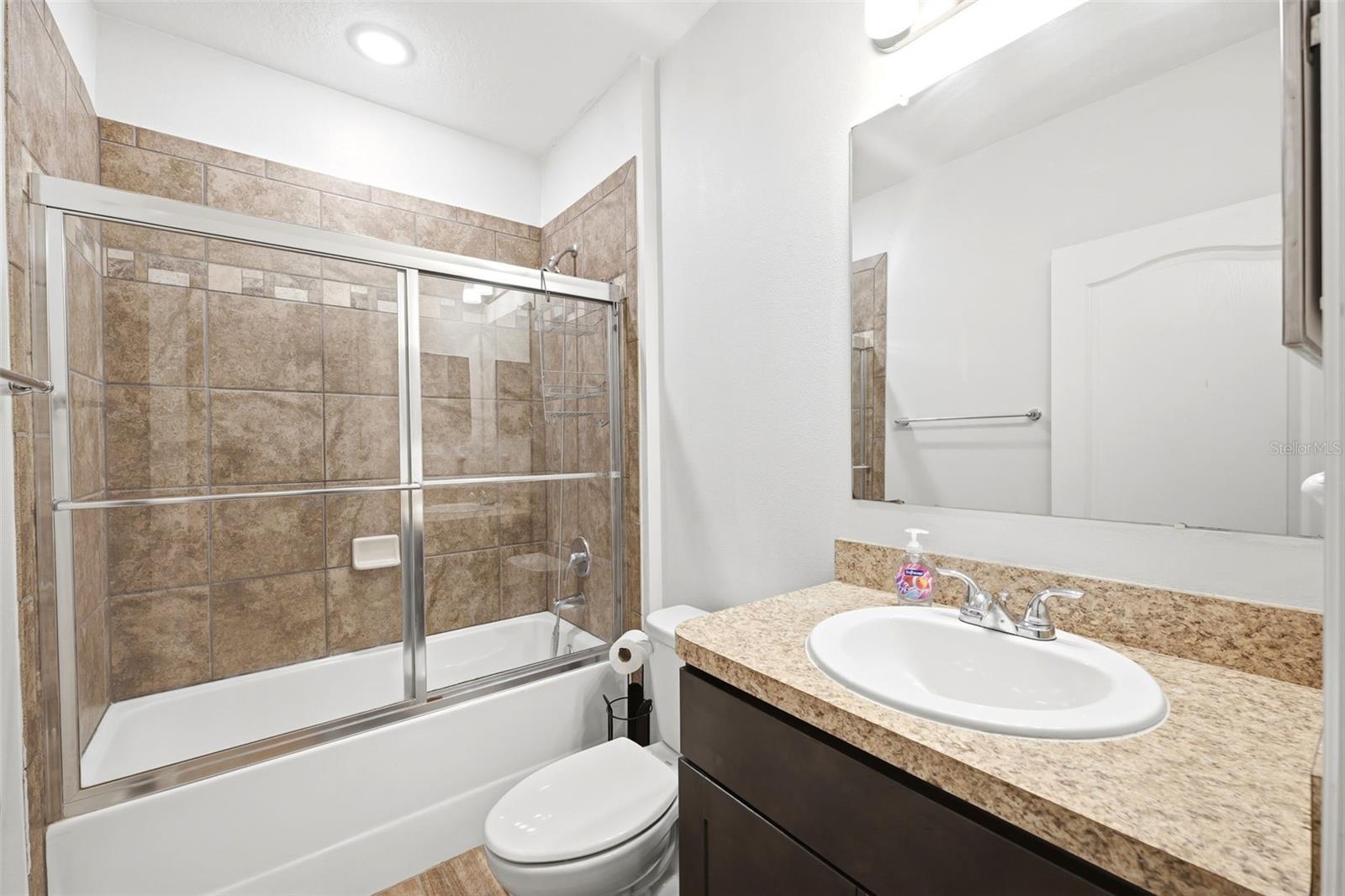 Guest bath!