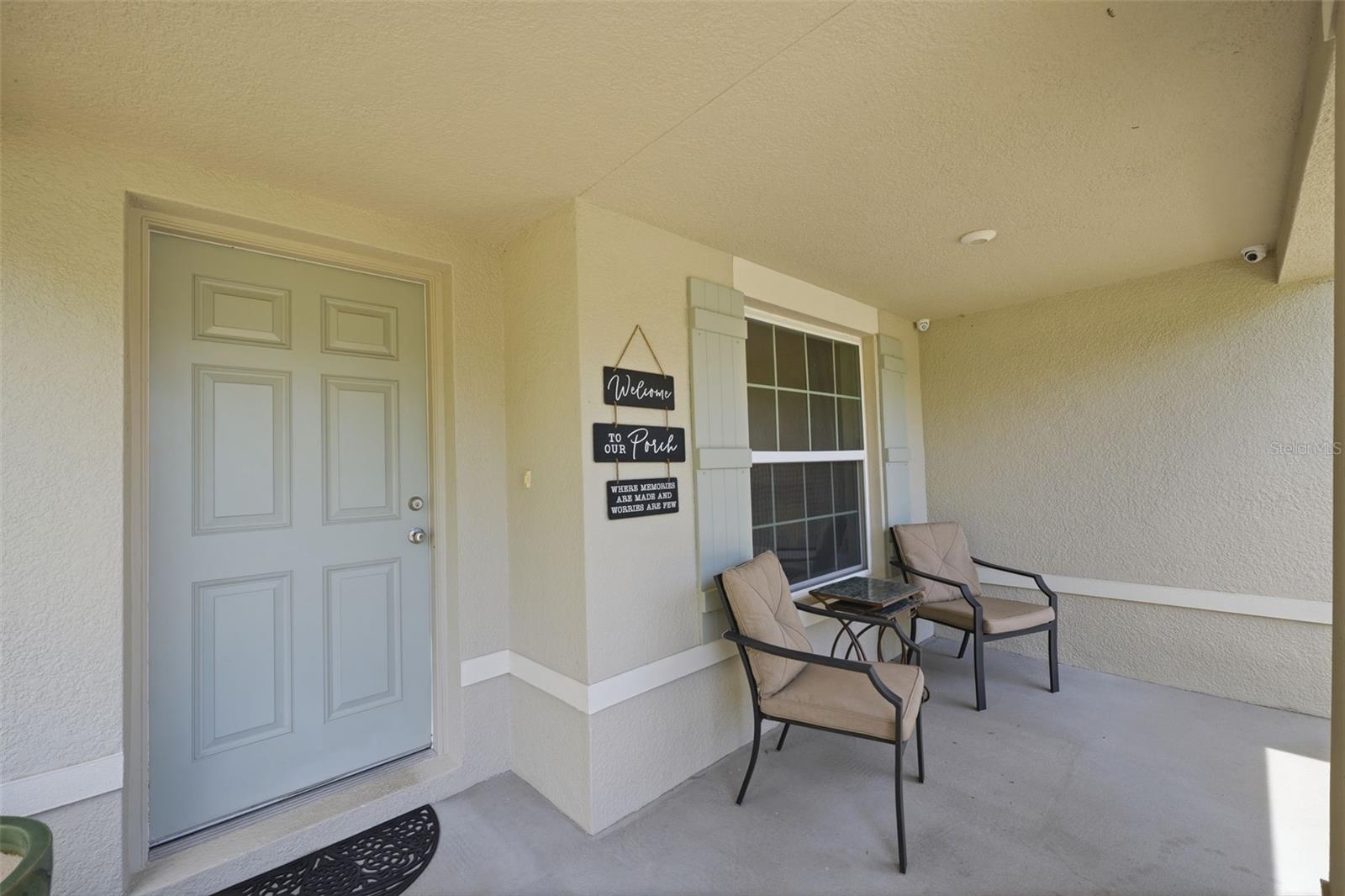 Front porch!