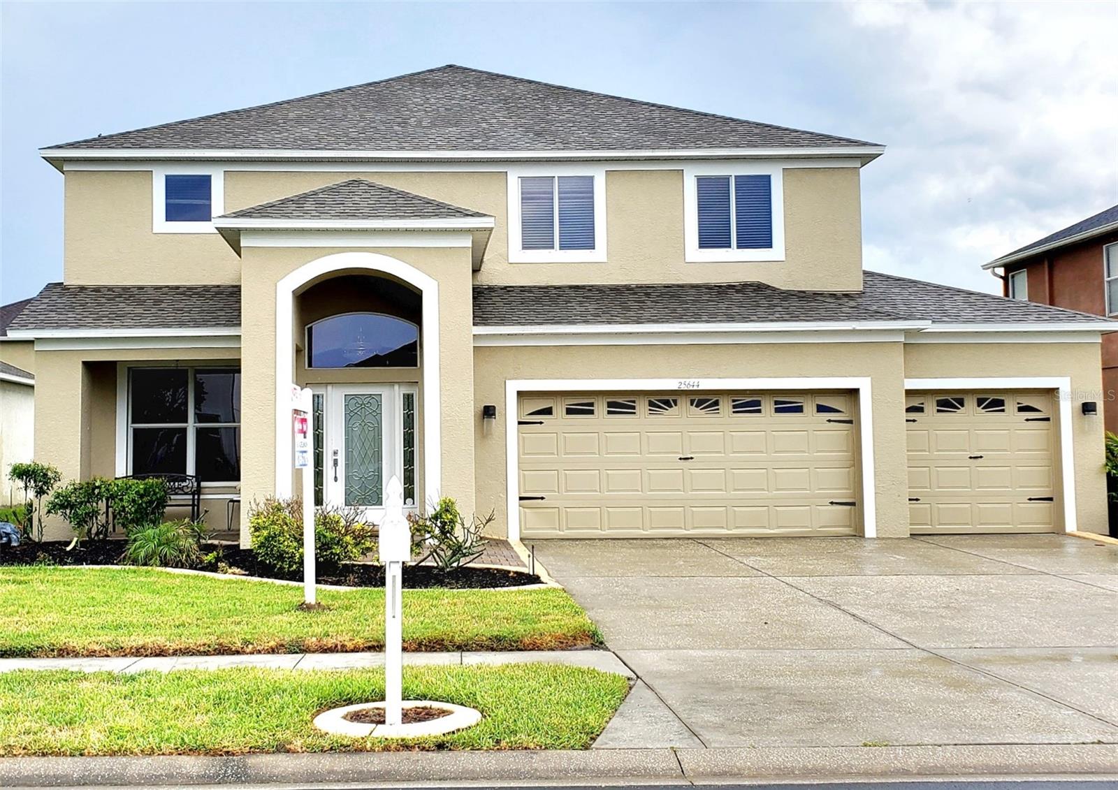 CURB APPEAL