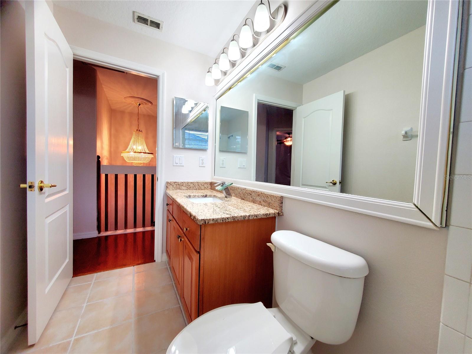 BATHROOM 2
