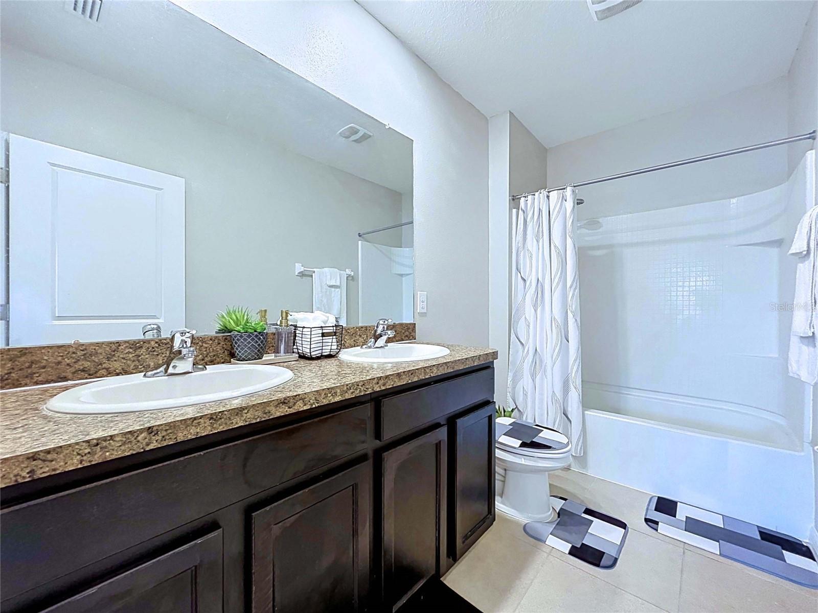 2nd Bathroom