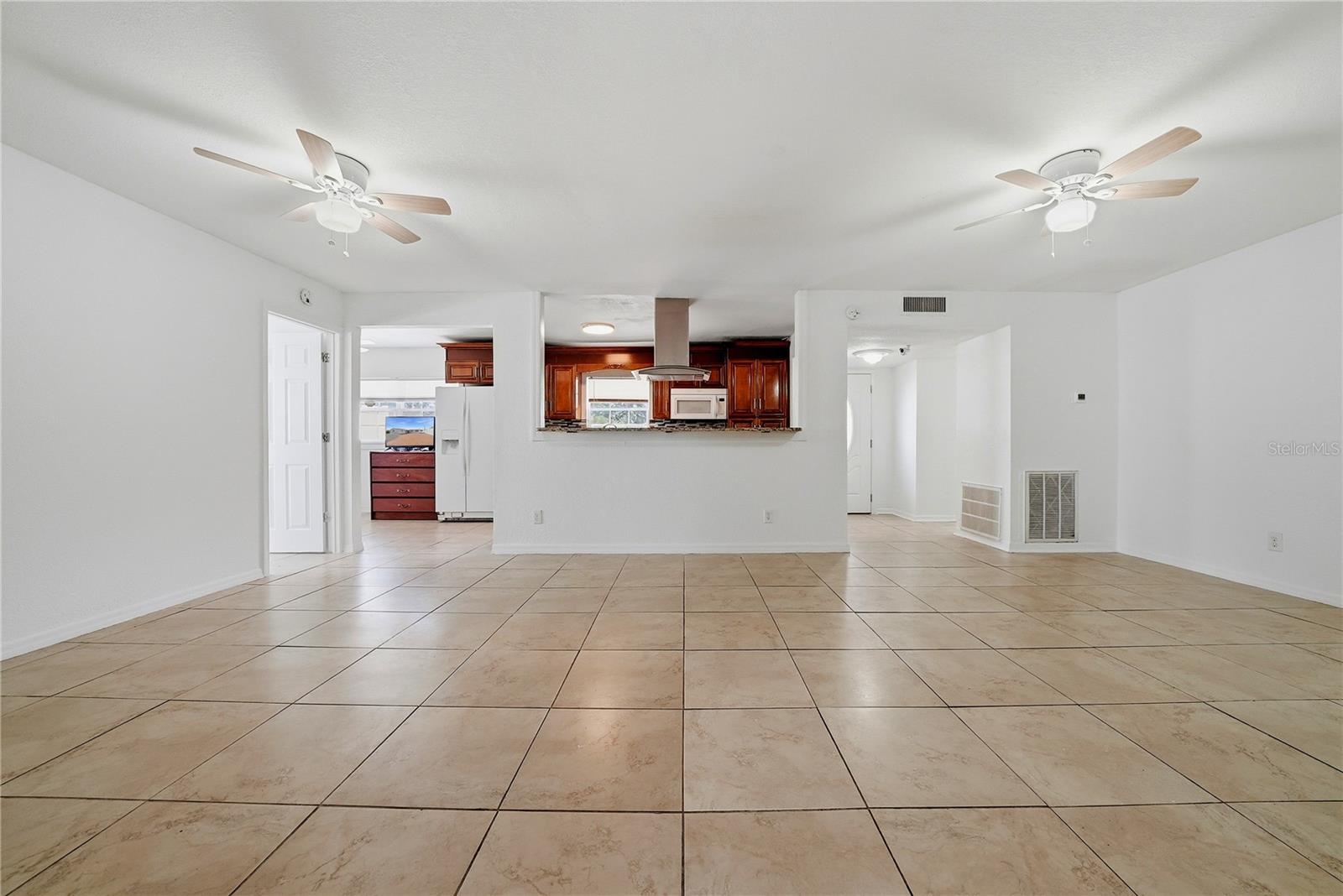 Dinning Room/Living Room