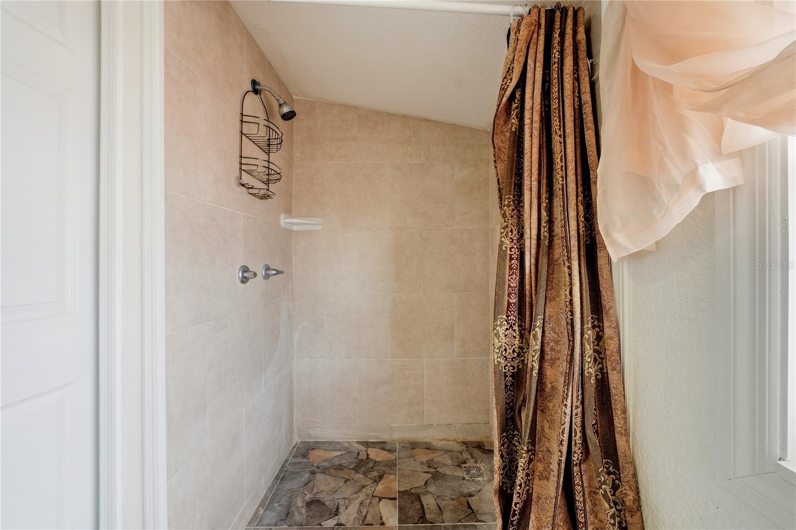 Laundry Room/In-Law Suite/Living Area