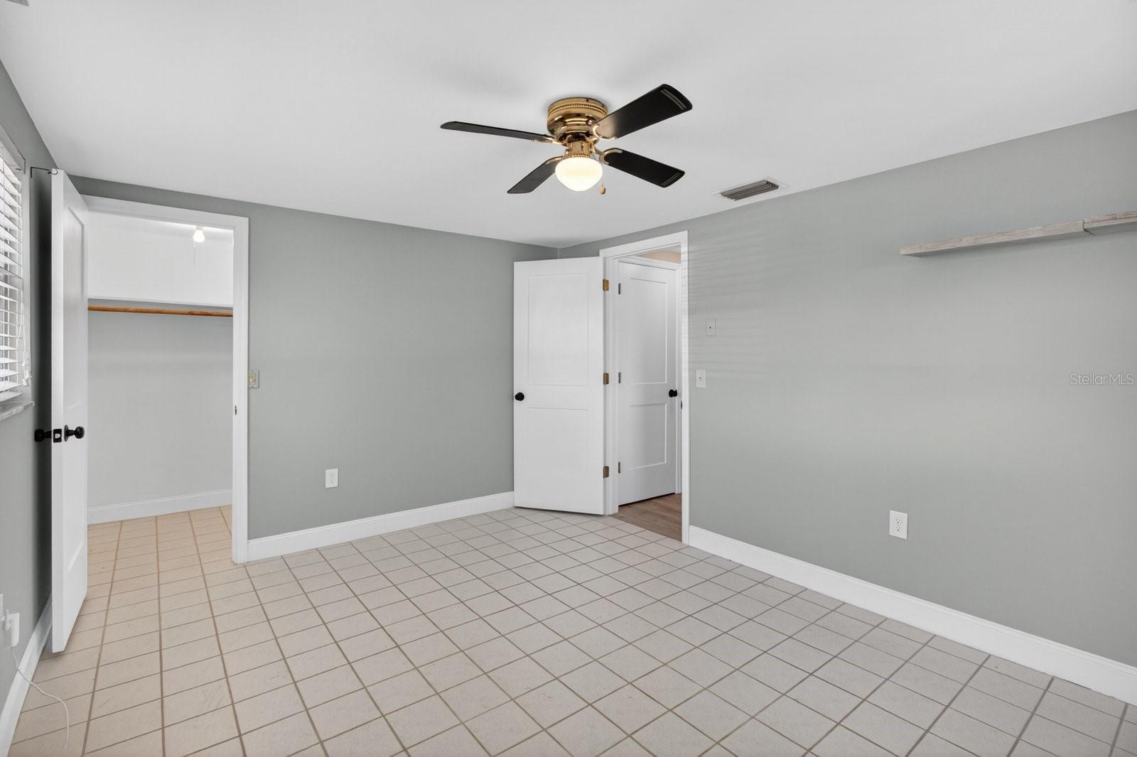 4th bedroom (downstairs)