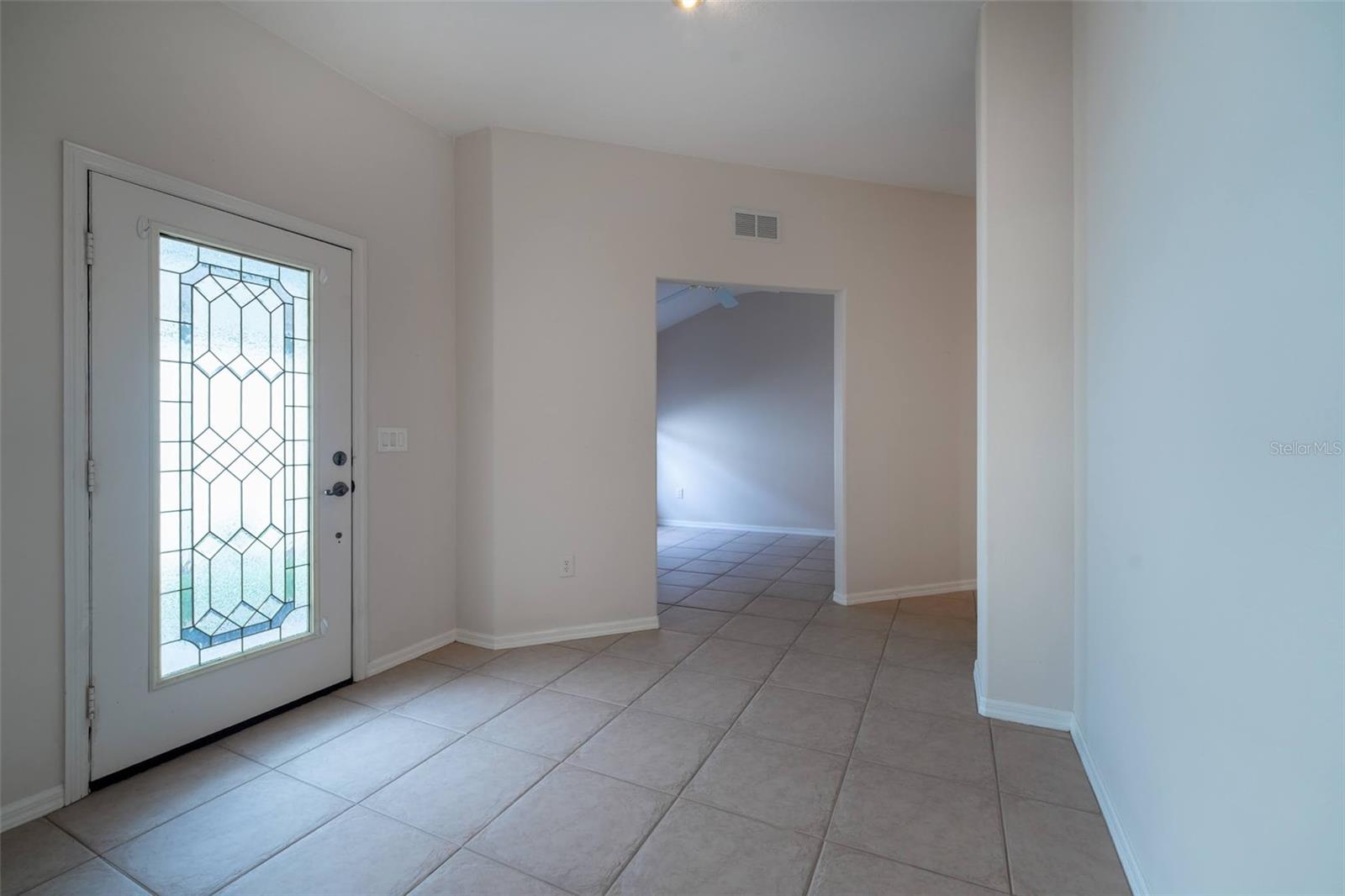 Foyer Entry