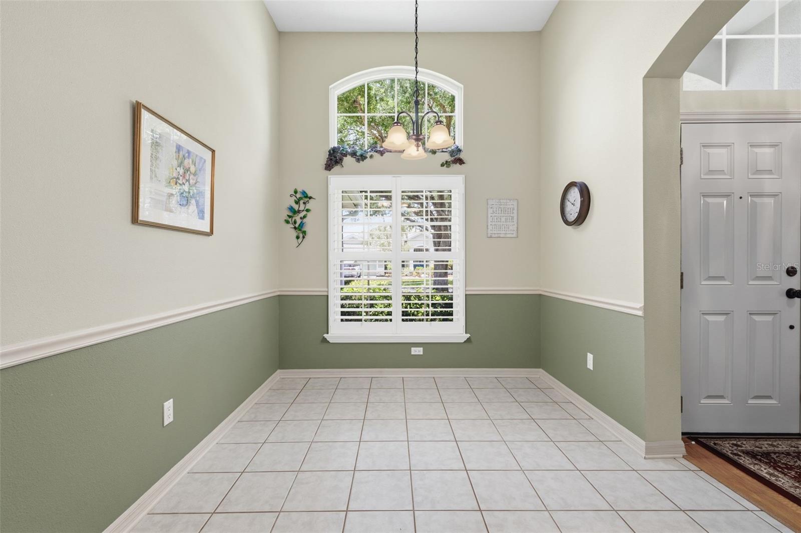 In-Kitchen Dining