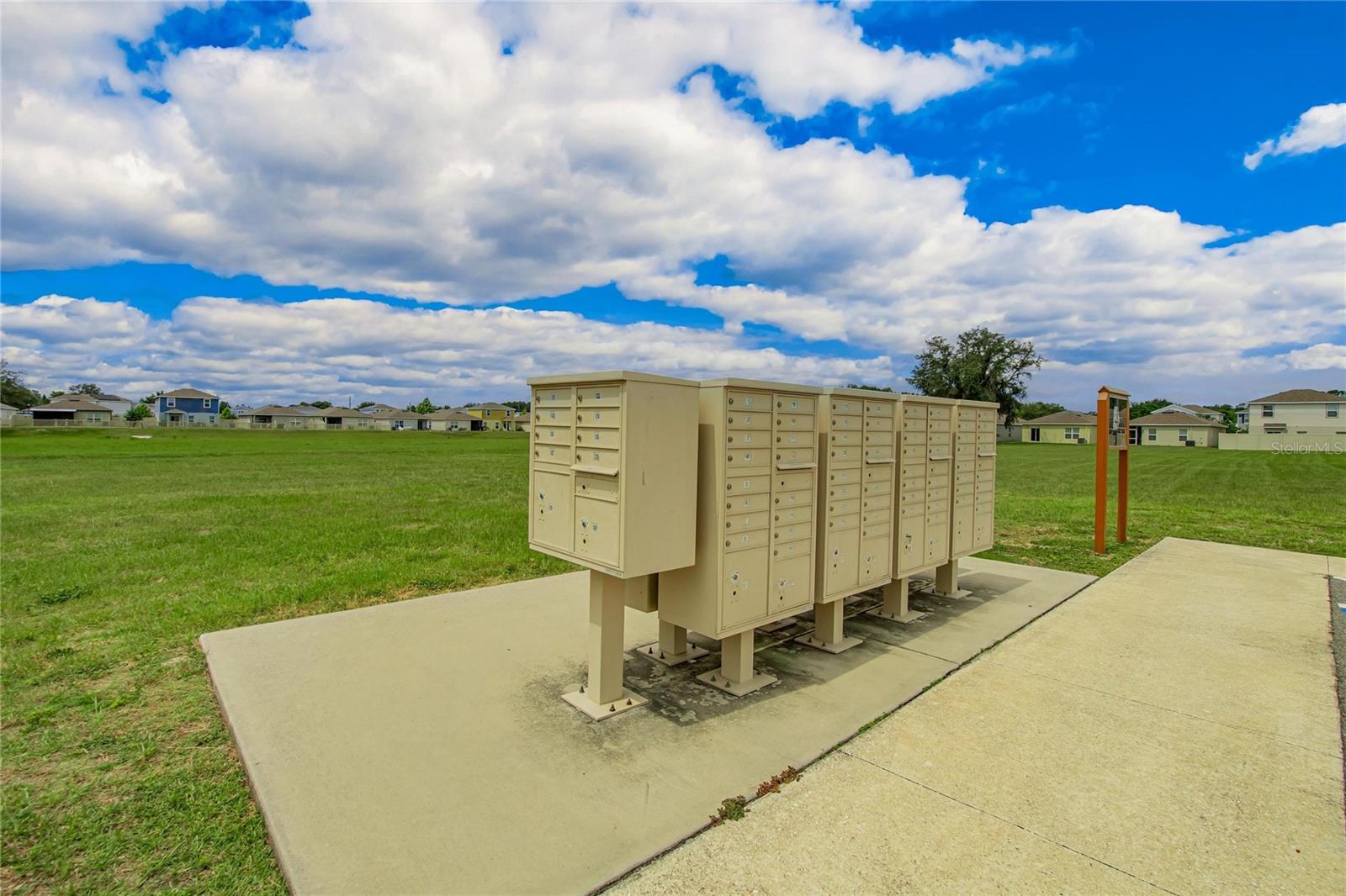 MAILBOX STATION
