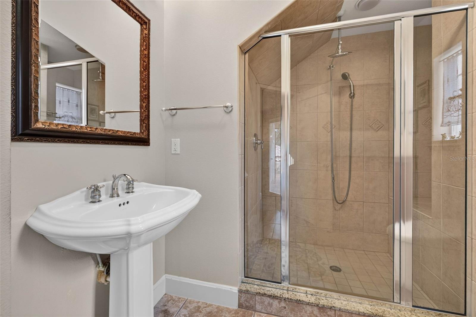 1st Floor Full Bathroom