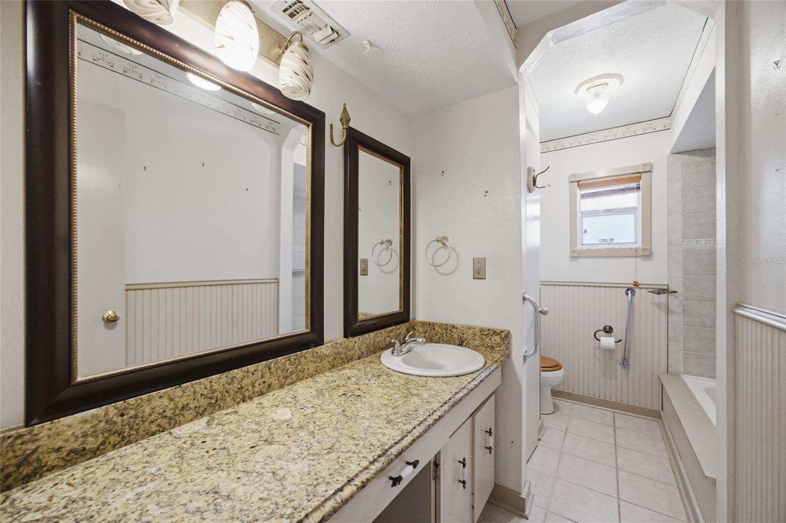 Bathroom 2